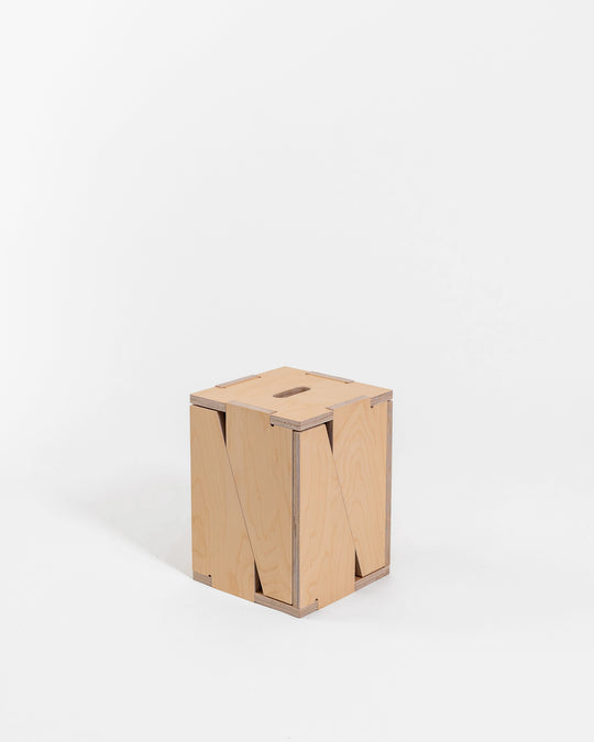 taburete apilable IN tamaño pequeño