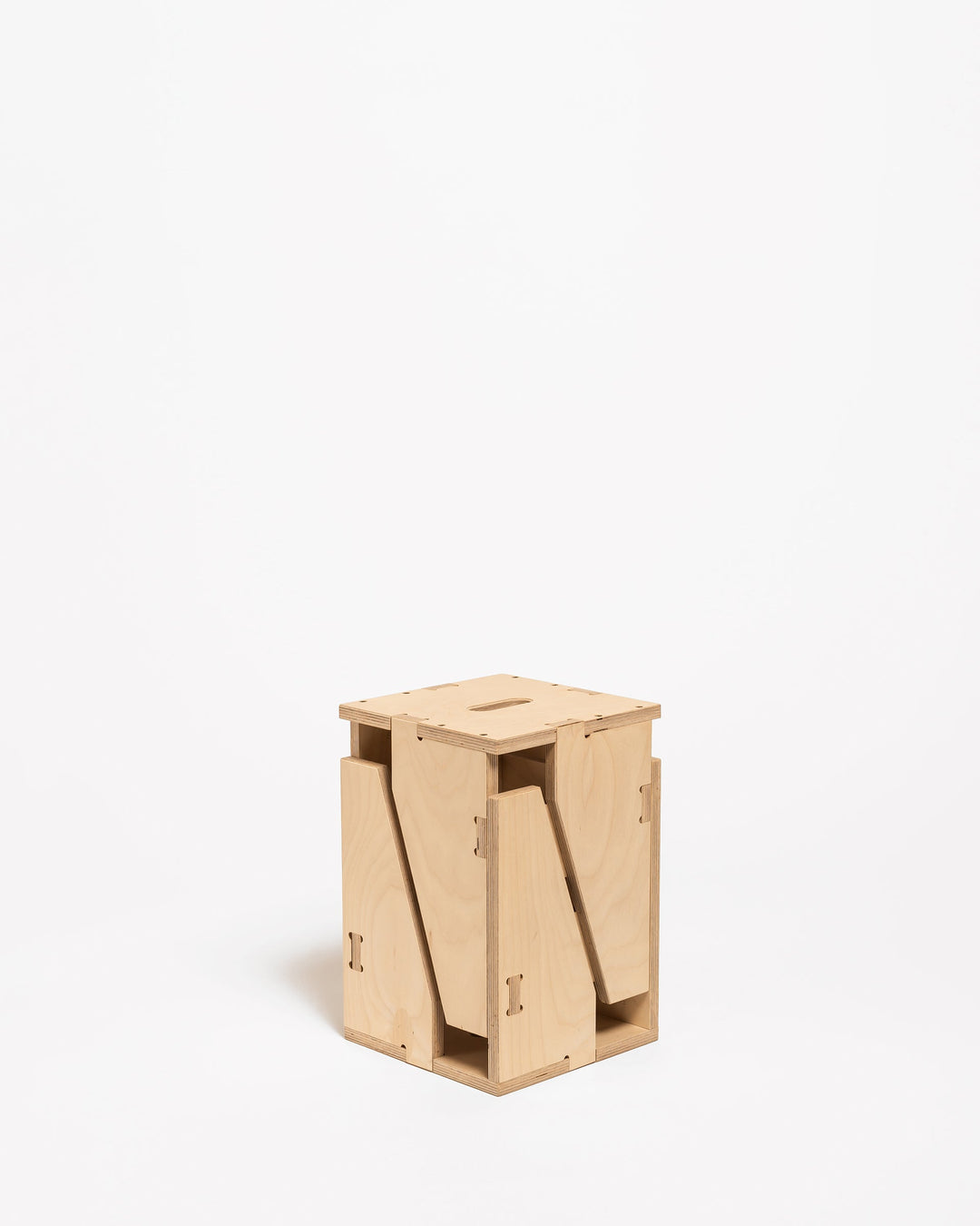 IN | Stackable stools (2019 design)