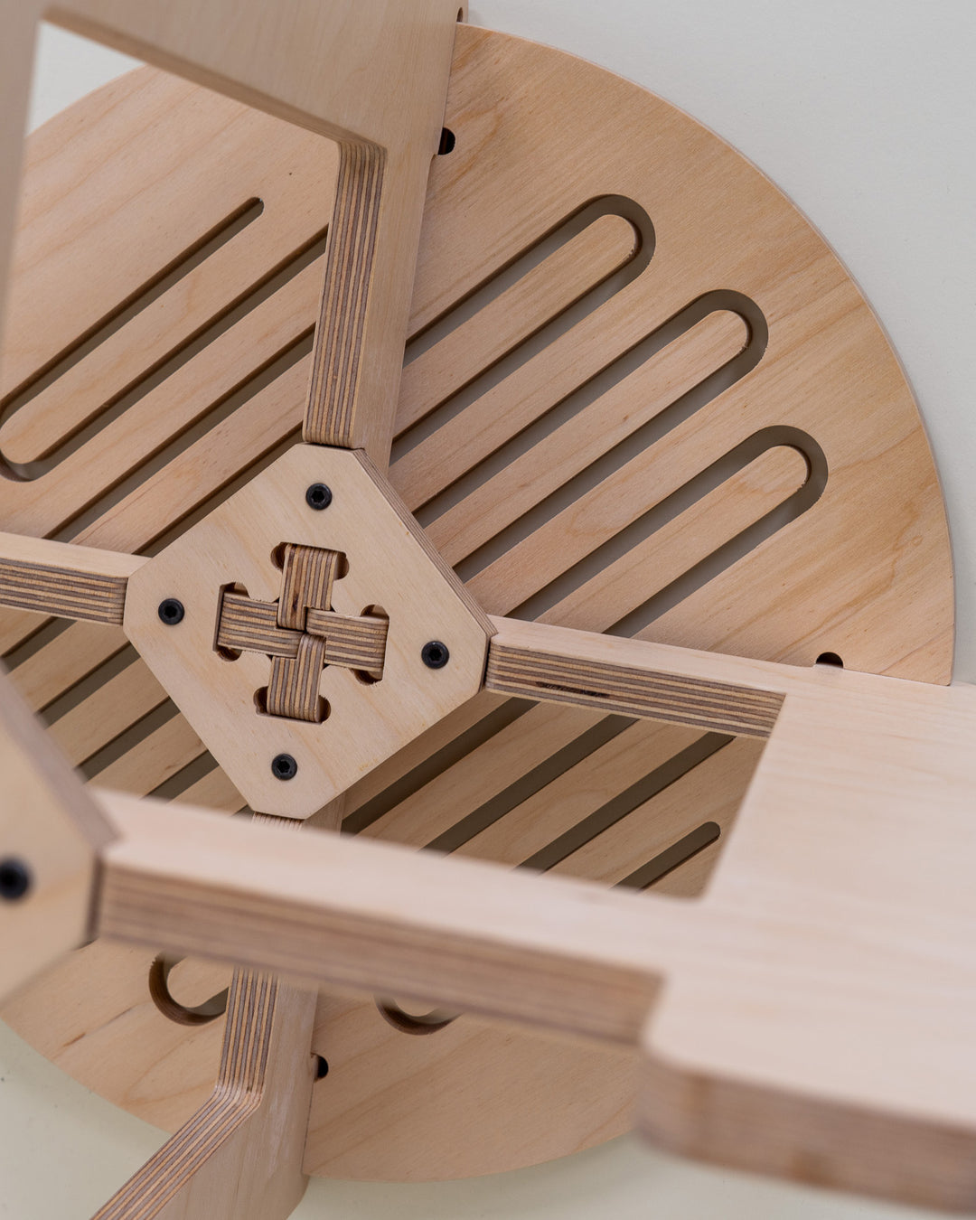 Spring Objects Stool Spring stool - Hoioh Design