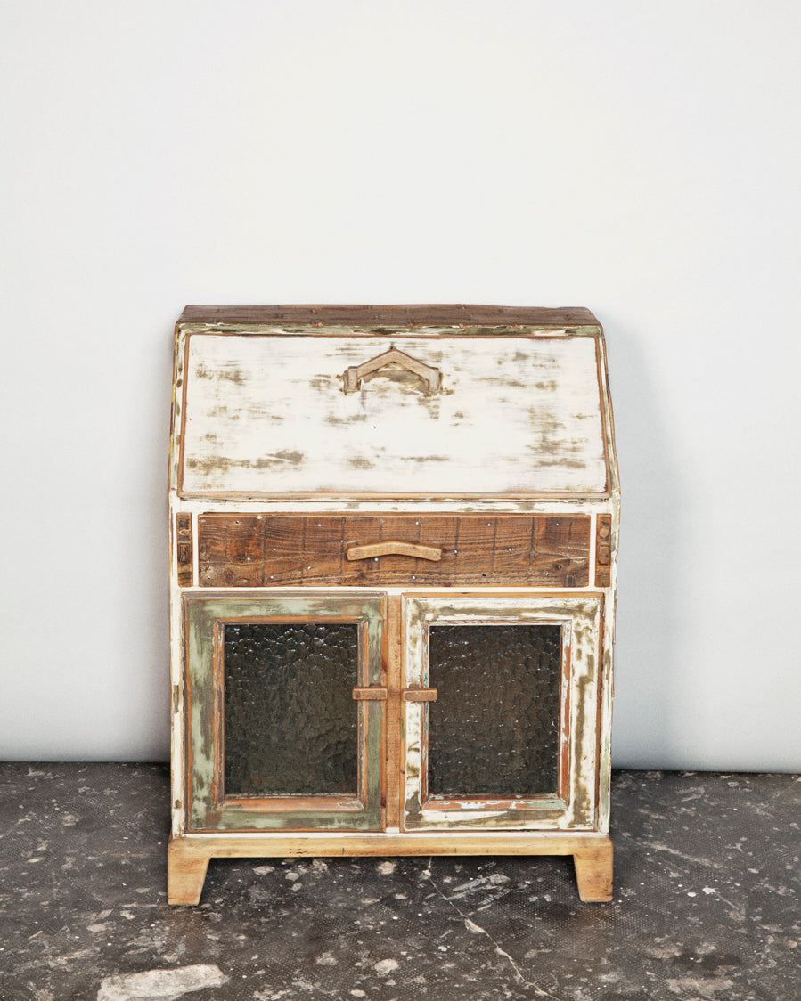 rE #1 | 2 doors cabinet with opening desk