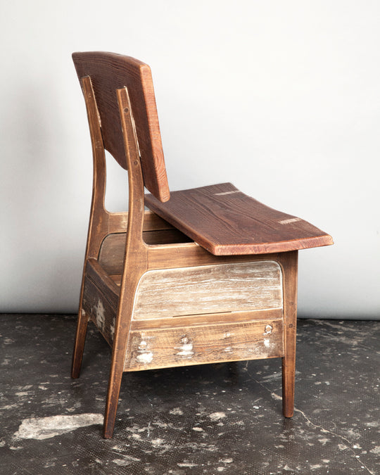 rE | Chair with under seat storage