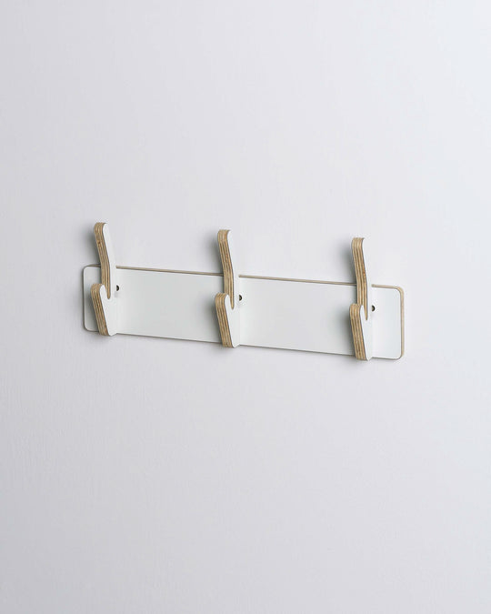 ON | Colgador de madera individual 